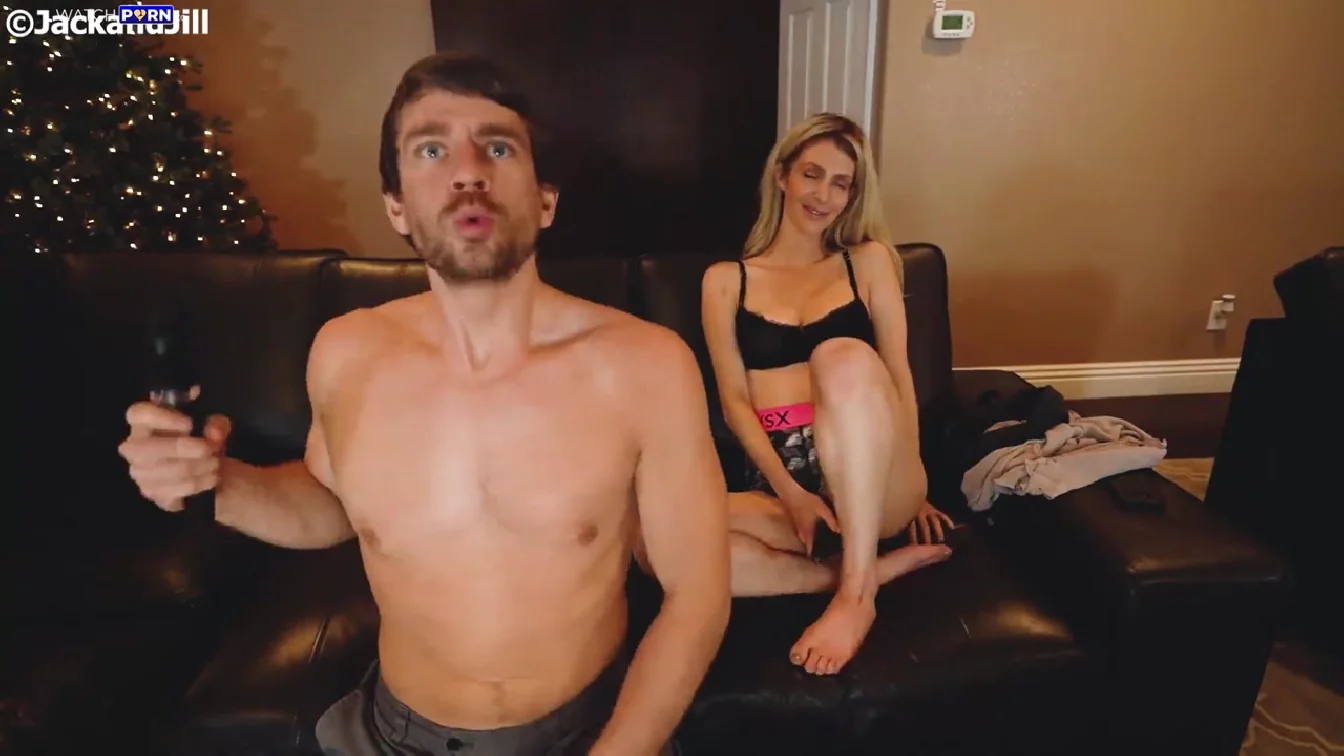 Preview of ManyVids JackandJill And Mars Noire Please Cum On My Feet XXX